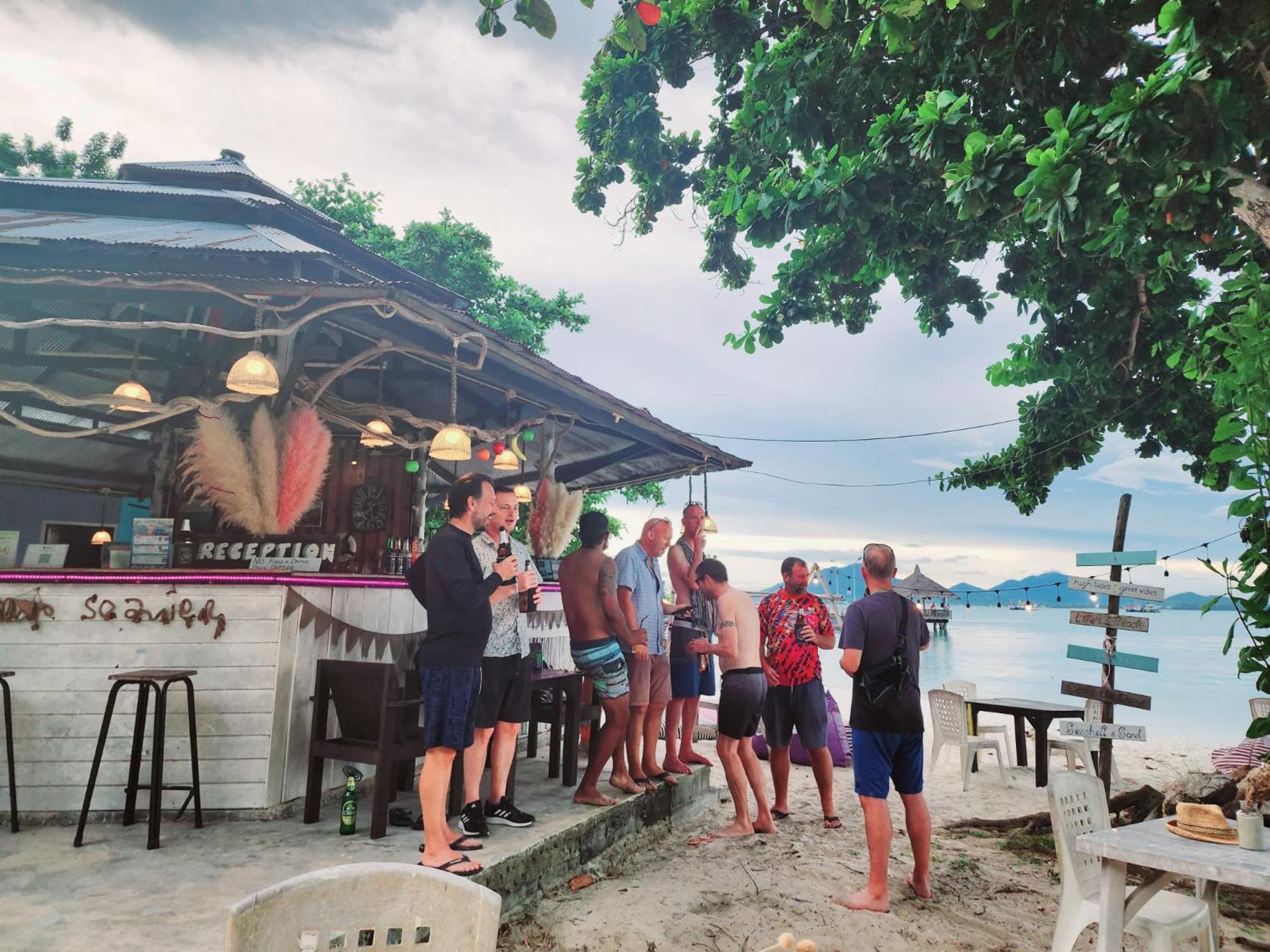 Minnie Seaview Resort Koh Samet Buitenkant foto